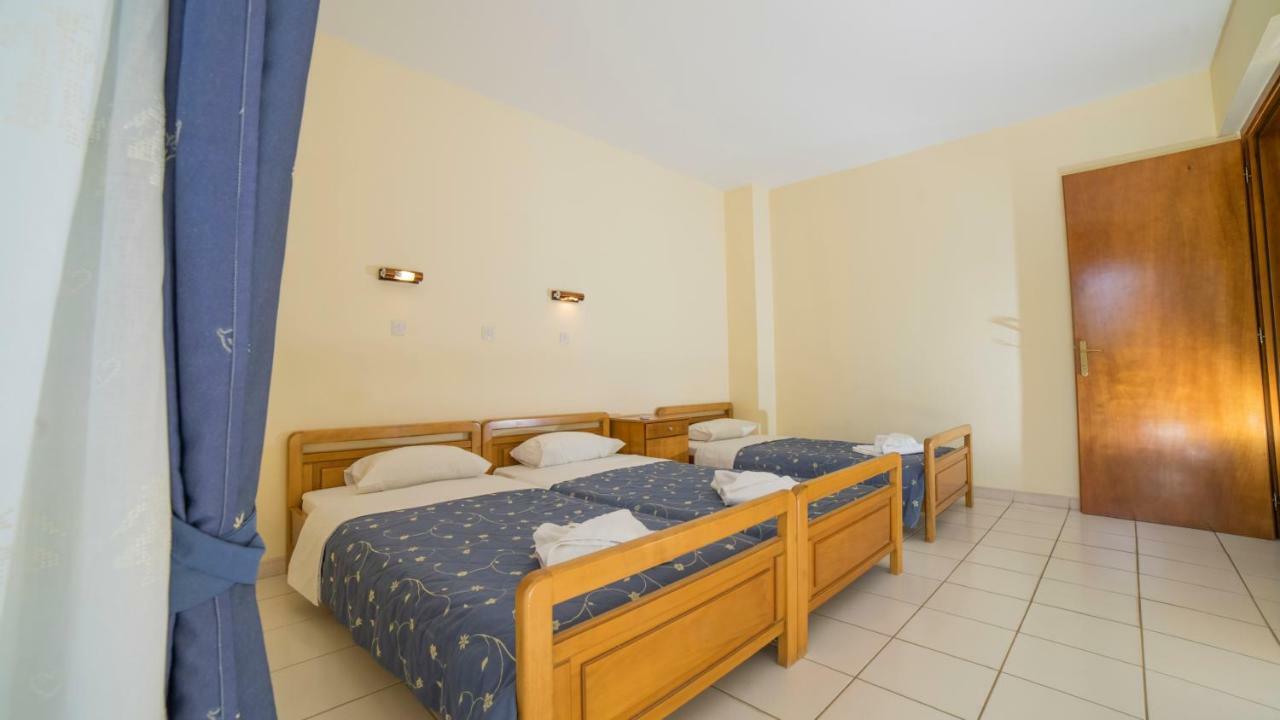Aneton Aparthotel Hriszí Amudiá Kültér fotó