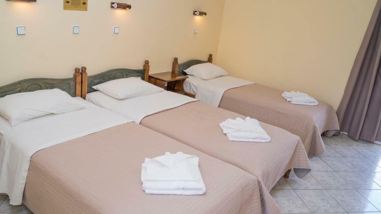 Aneton Aparthotel Hriszí Amudiá Kültér fotó