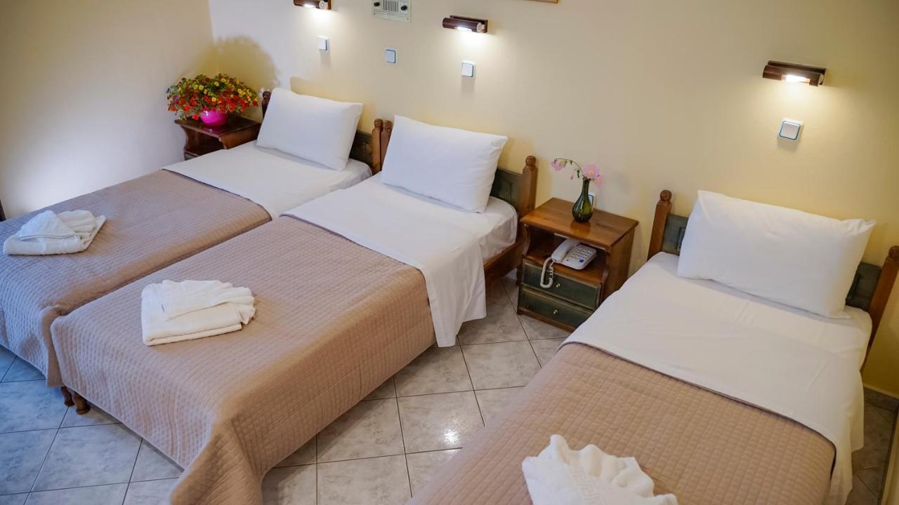 Aneton Aparthotel Hriszí Amudiá Kültér fotó